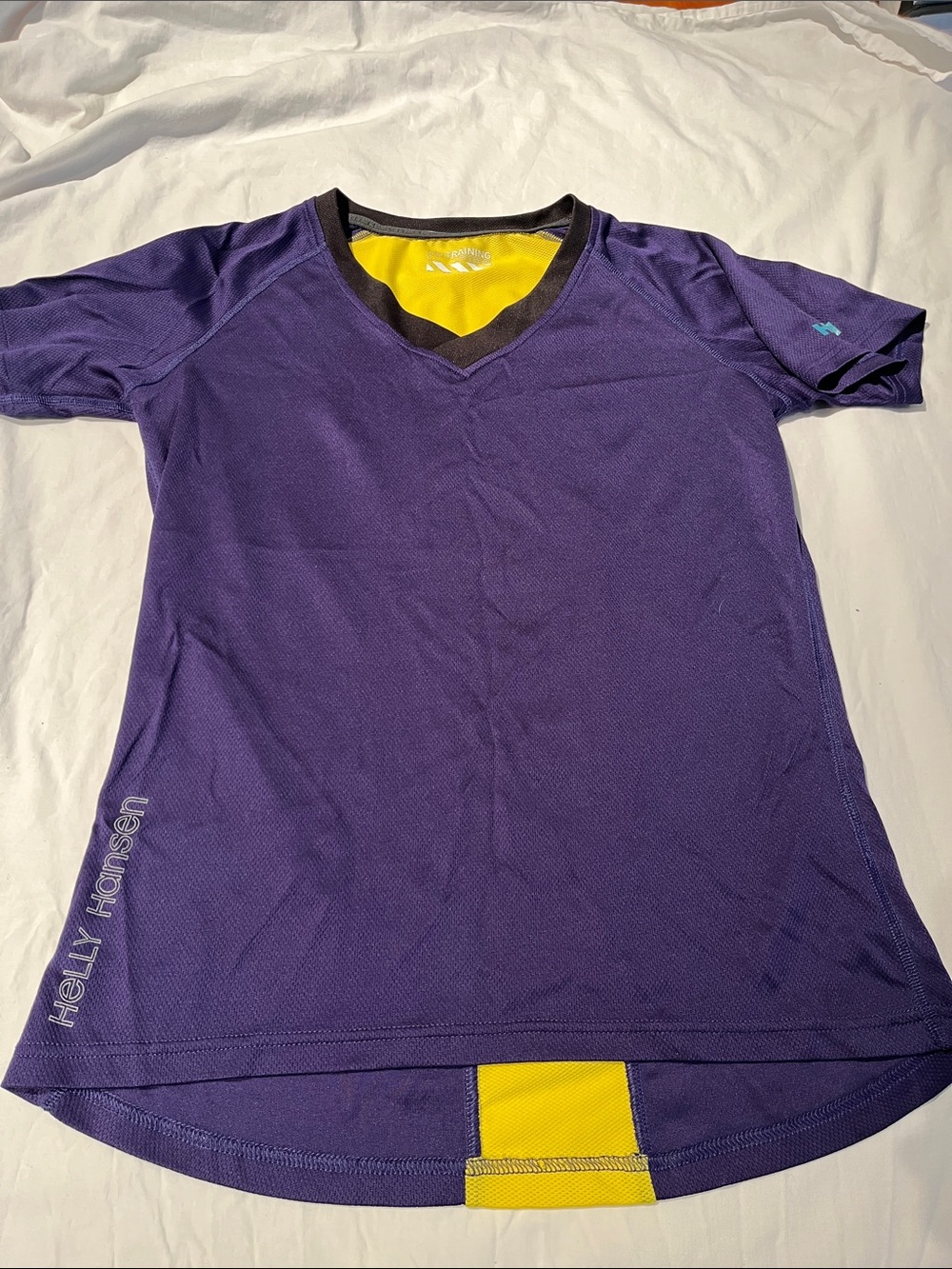Helly Hansen Purple Short-Sleeve V-Neck Athletic Top with Yellow Accents